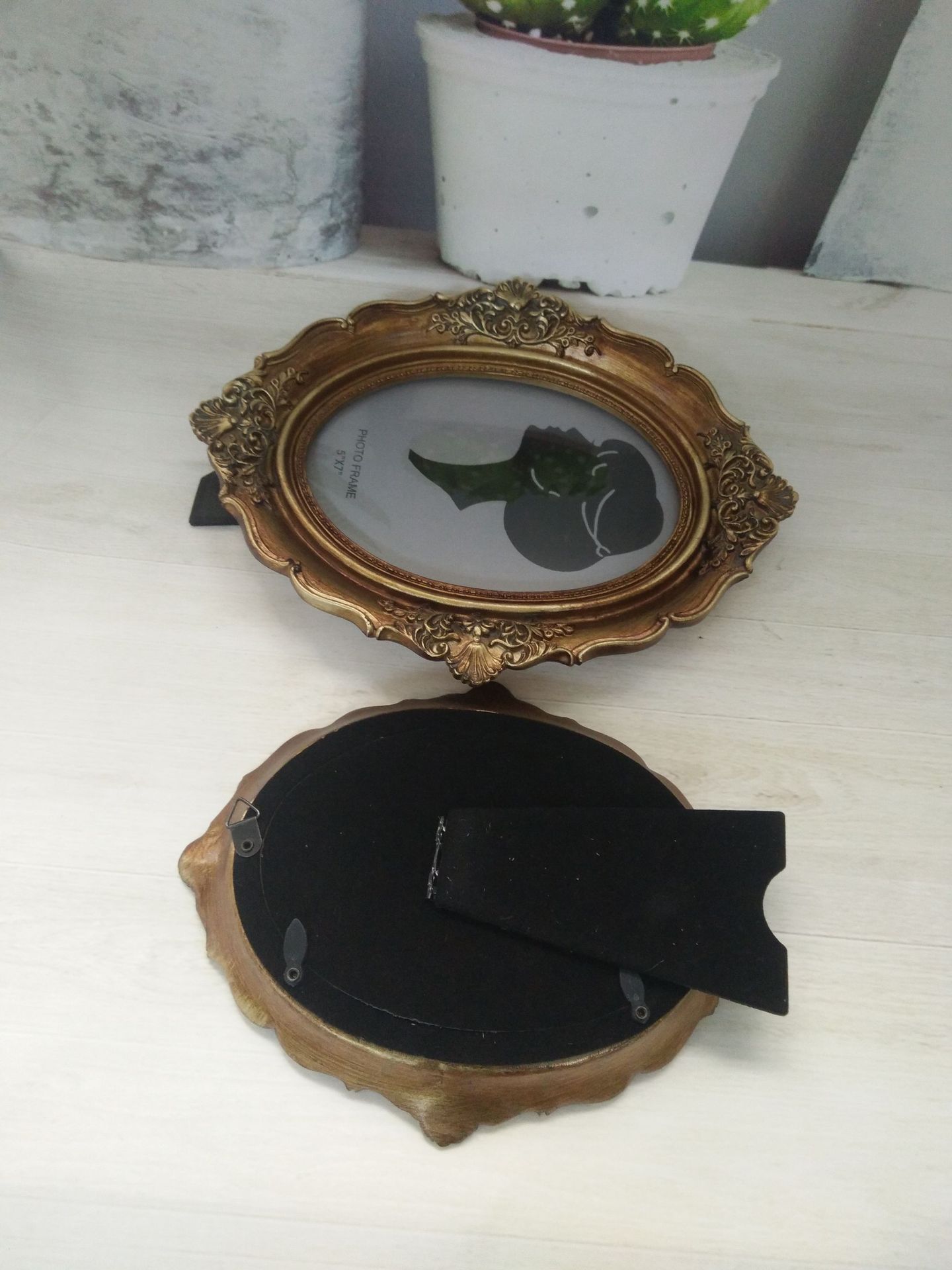 Oval Decoration Photo Frame Li - đánh giá và giá Resin Art Frame